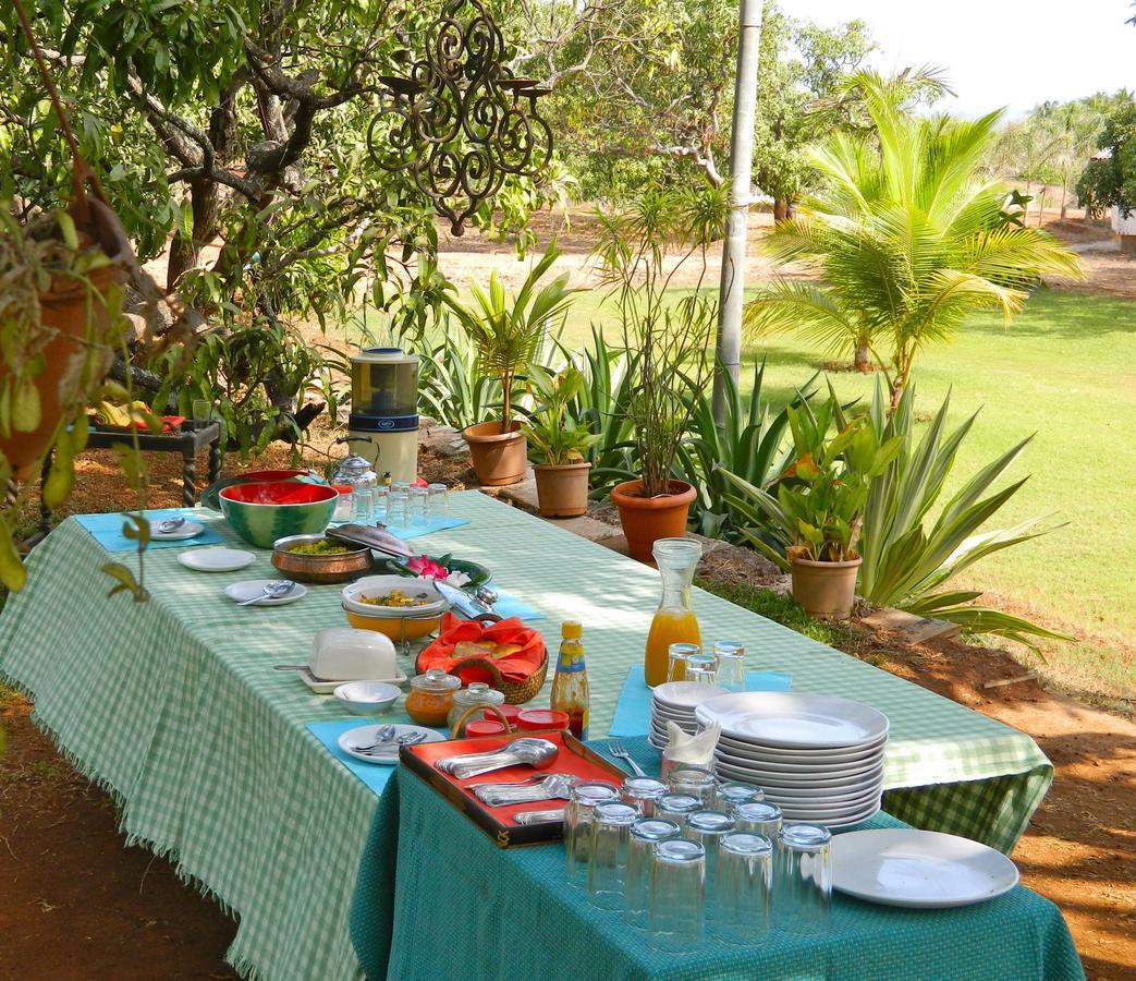 V Resorts Mahua Bagh Murud Nāndgaon Exteriör bild