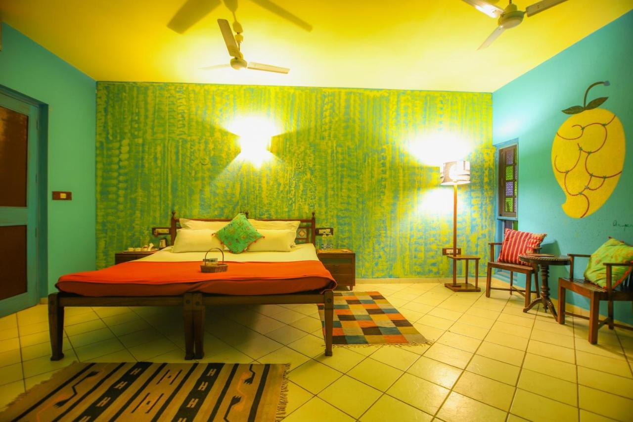 V Resorts Mahua Bagh Murud Nāndgaon Exteriör bild