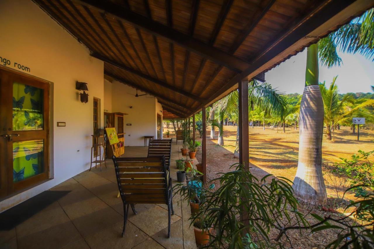 V Resorts Mahua Bagh Murud Nāndgaon Exteriör bild