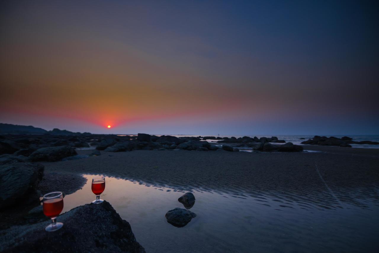 V Resorts Mahua Bagh Murud Nāndgaon Exteriör bild